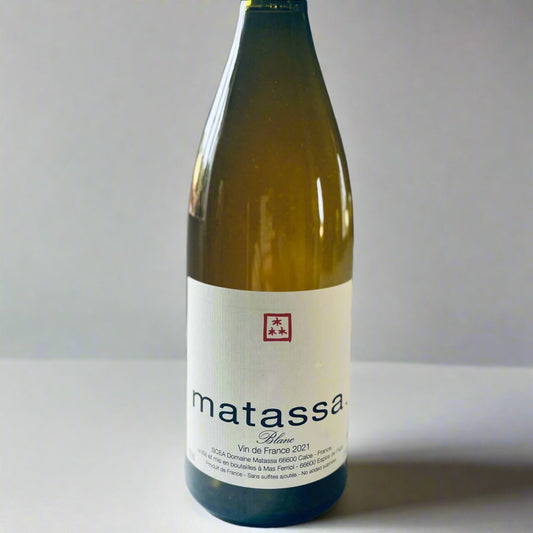 Matassa Blanc natural white wine bottle by Tom Lubbe, a 2021 biodynamic vintage made from Grenache Gris and Macabeu in Roussillon, with vibrant mineral character.